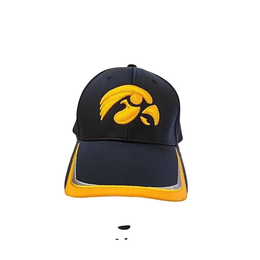 Embroidered Logo IOWA HAWKEYES Black Hat Cap CAPTIVATING HEADGEAR Strapback Blk